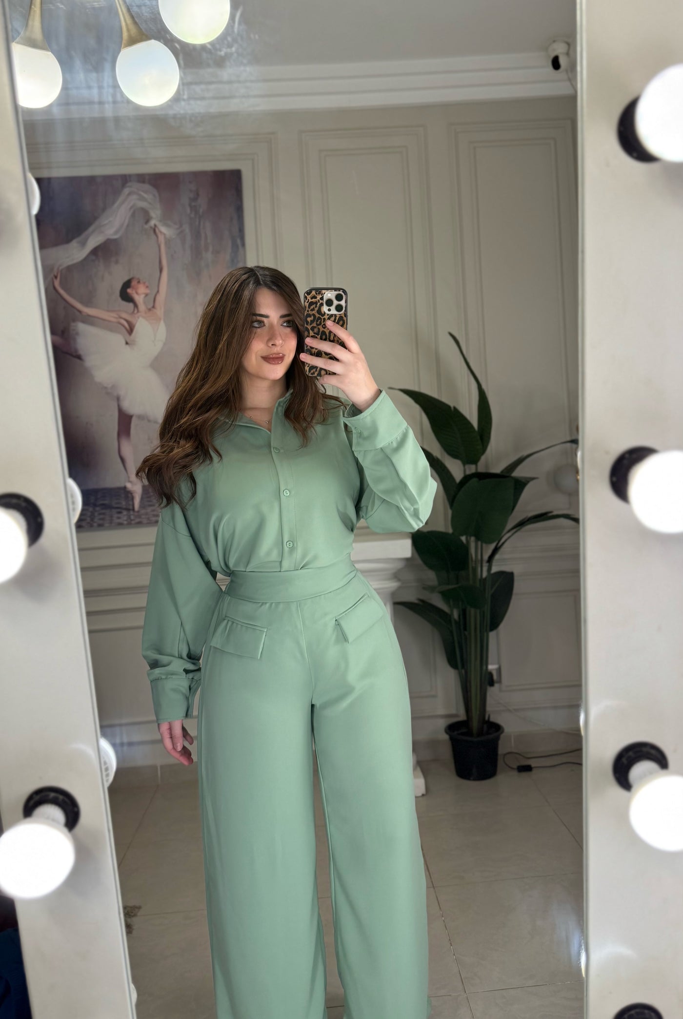 Fashion Icon Basic Premium Shirt - Pistachio