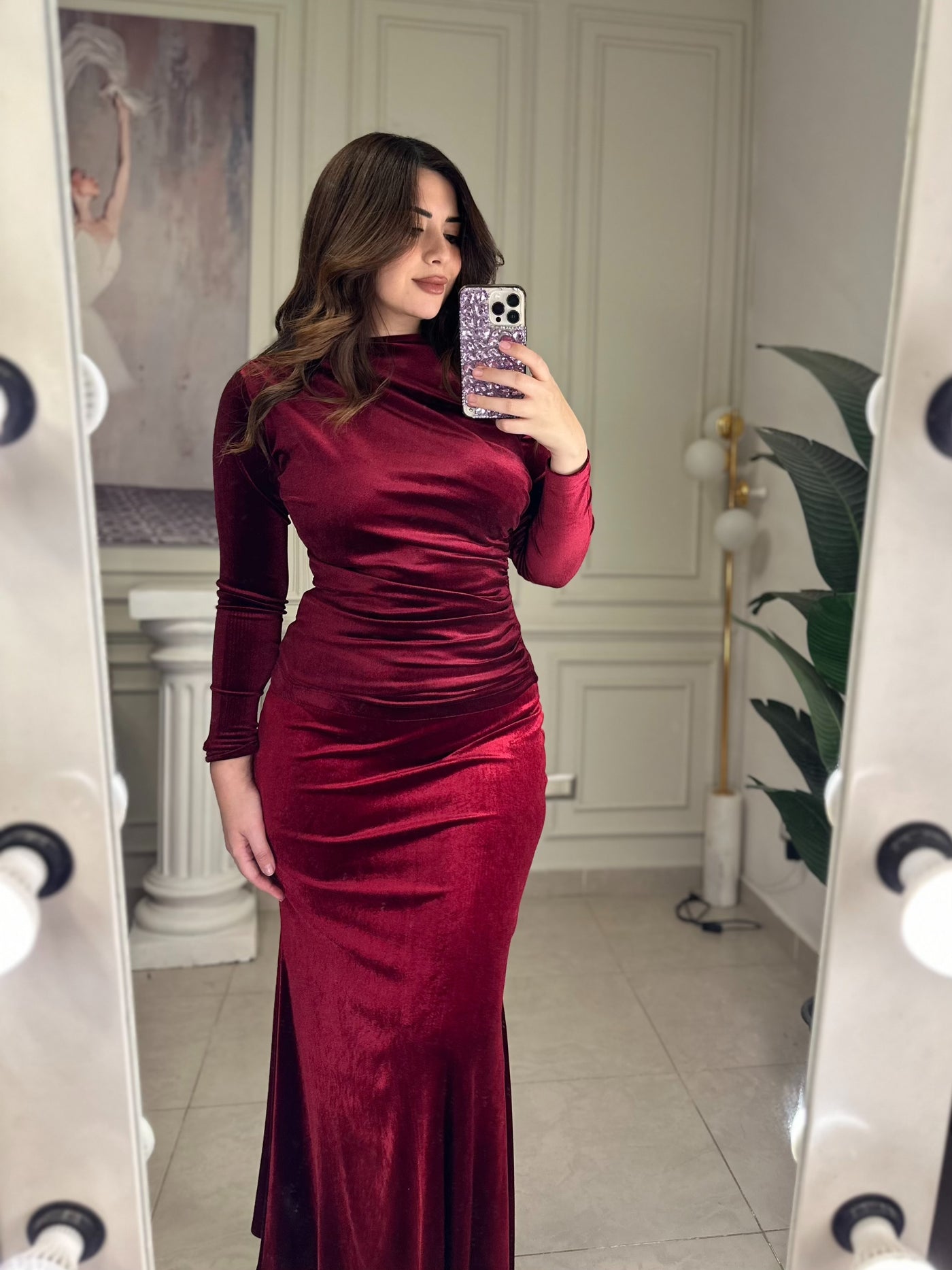 Feminine era Velvet Maxi Skirt - Burgundy