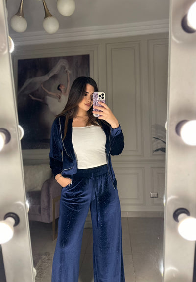 Give ME Diamonds Velvet Jogger Pants - Midnight Blue