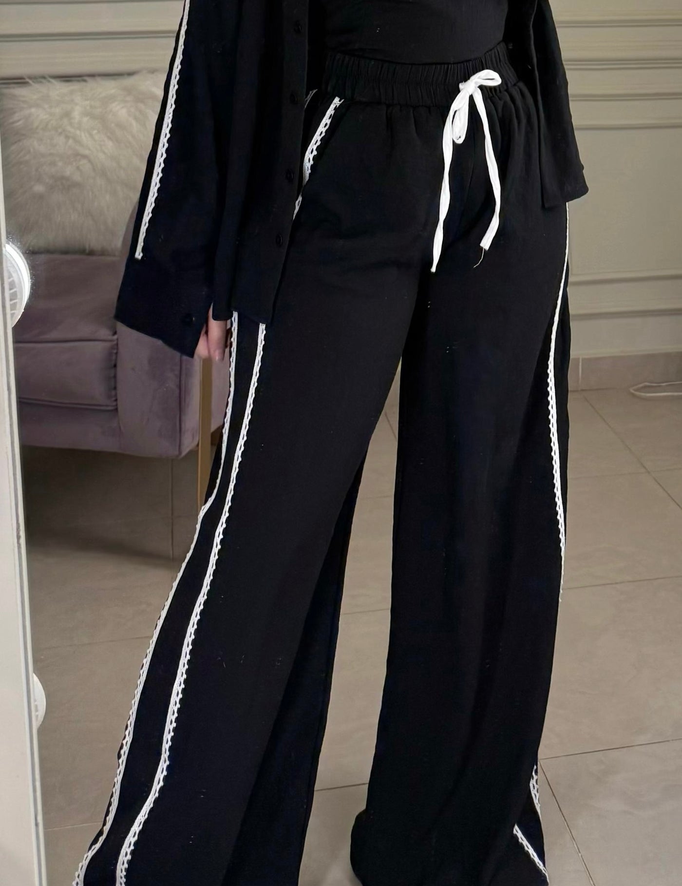 Hot Summer Lace Trim Pants - Black