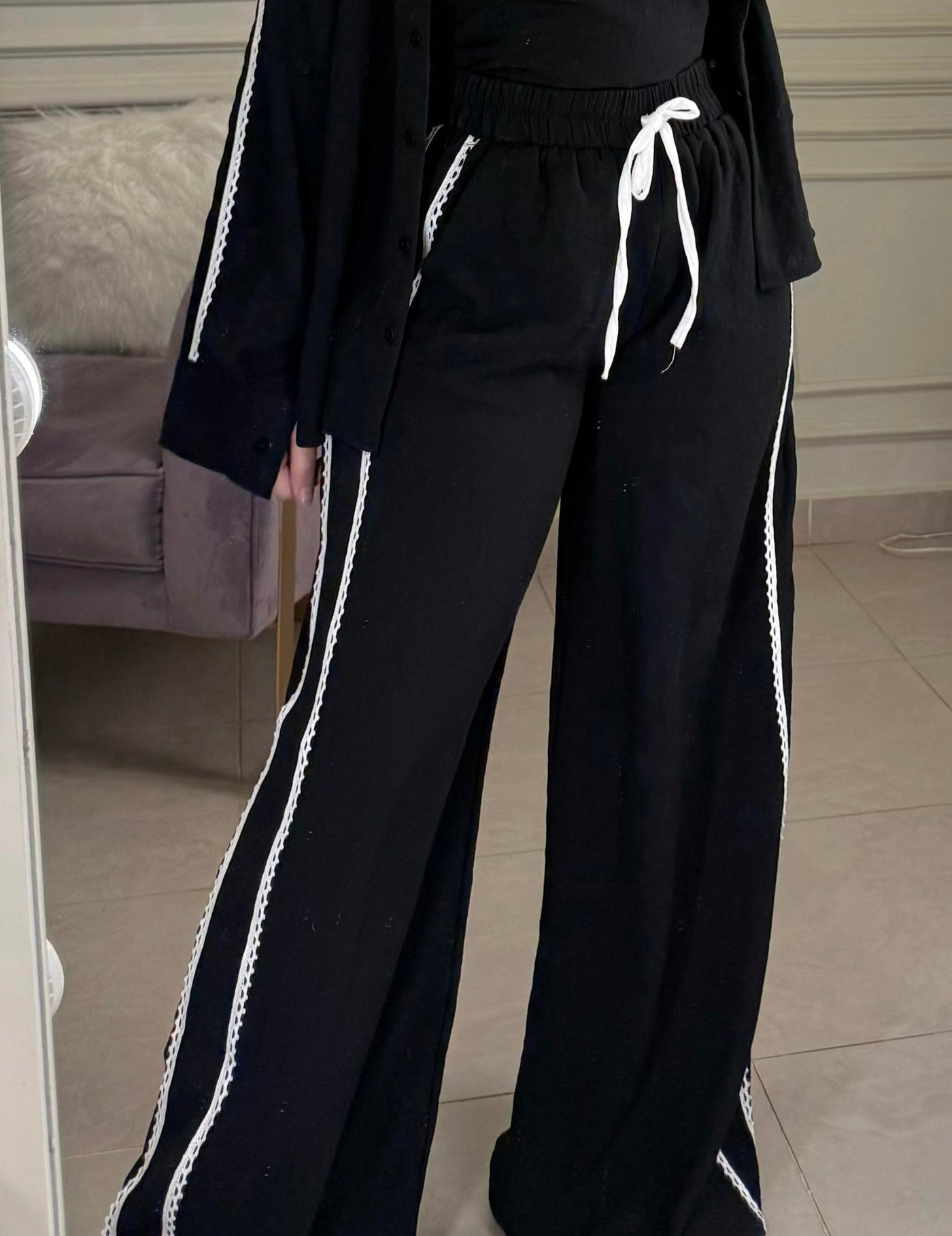 Hot Summer Lace Trim Pants - Black