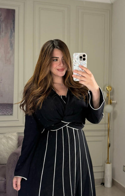 Girl in Florence Linen Top - Black