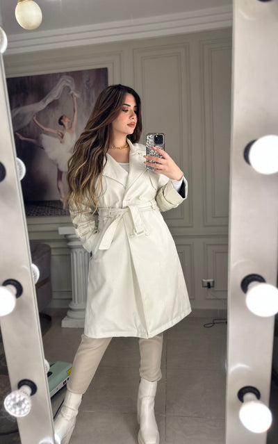 Two In One Feeling Famous Leather Trench Coat - Off White