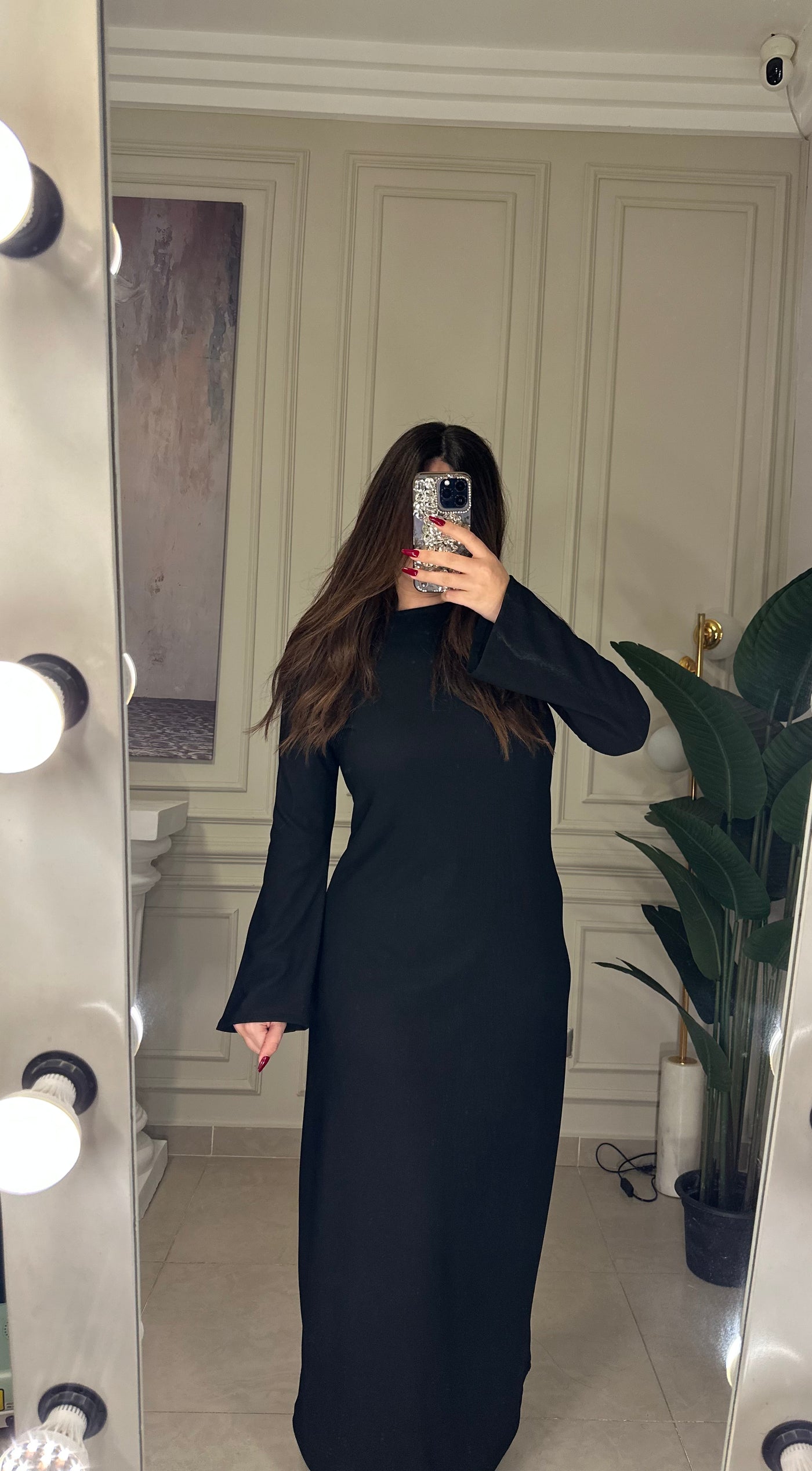 Flawless Body Shape Basic Dress - Black