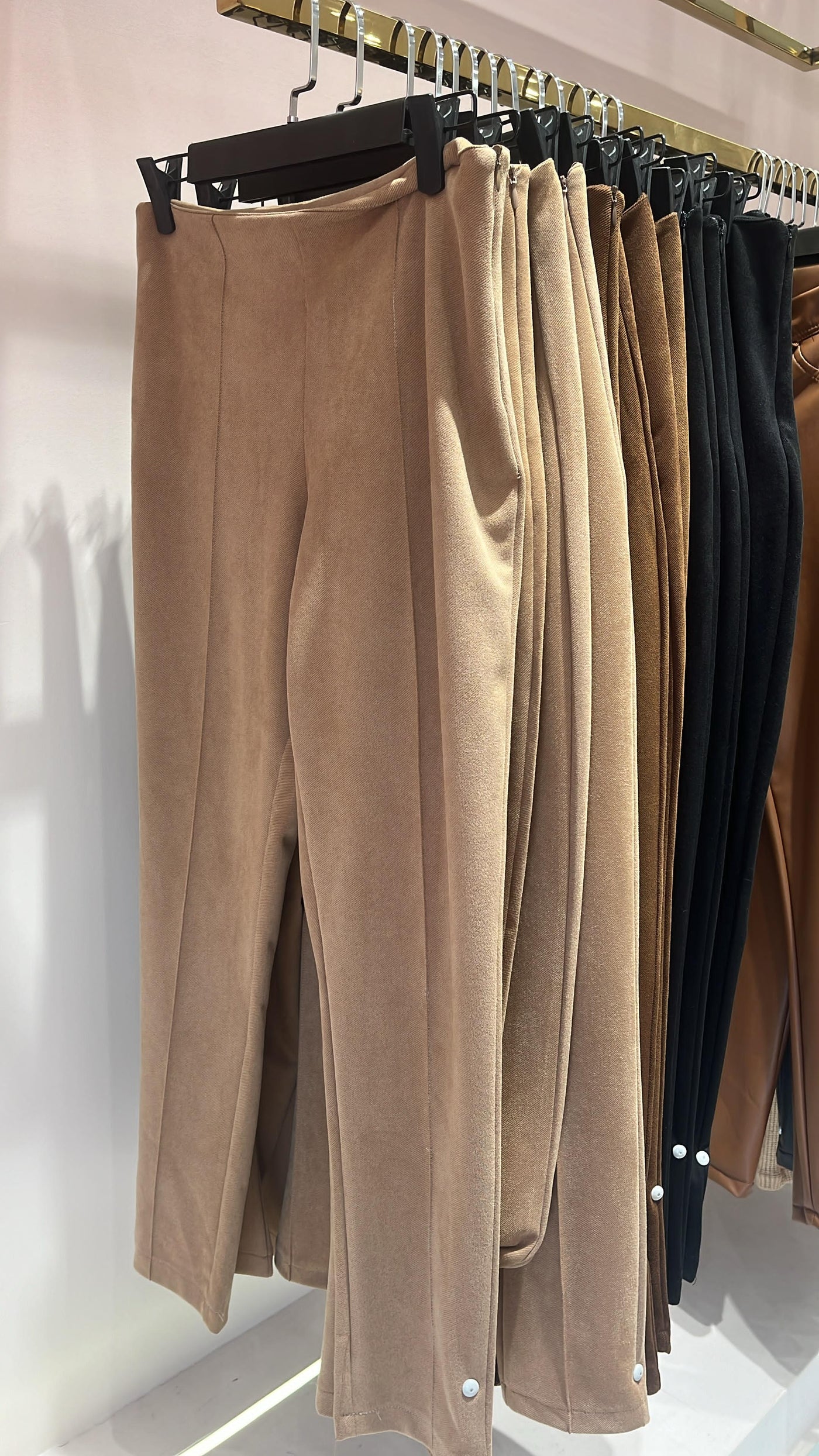 Elegant Fit Suede Pants - Beige